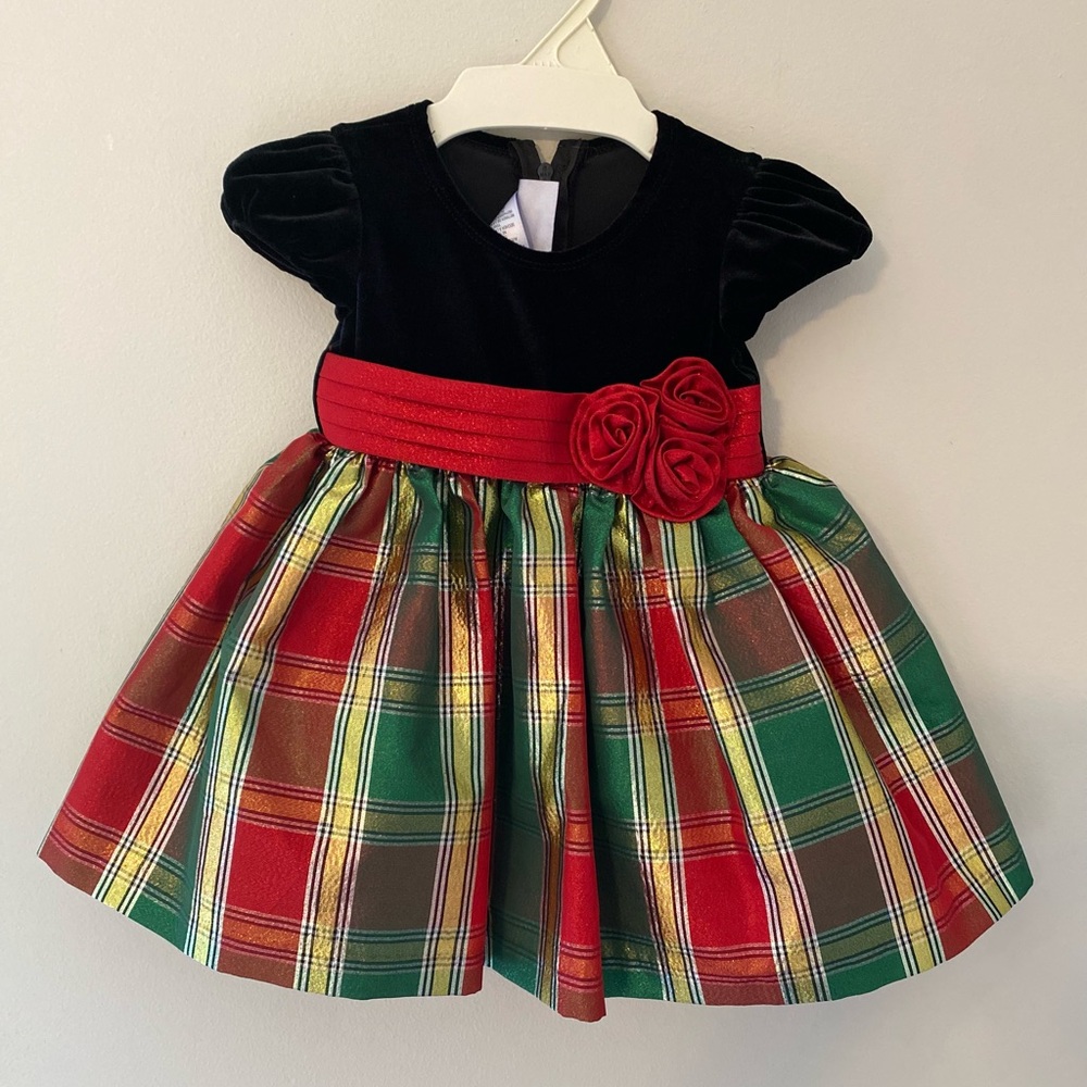 iris & ivy Black and Red Plaid Formal Dress